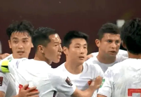 棒子小组赛出局了吧，32强进不去了吧