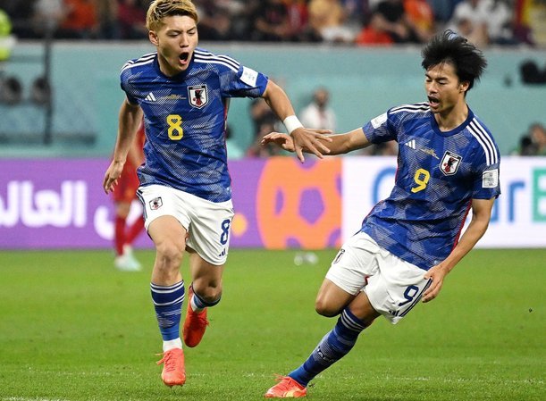 日本足球难以触及乌拉圭水平原因探析