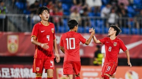 澳大利亚U17半场领先尼日利亚