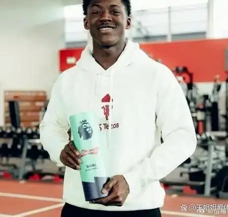 梅努：从欧洲杯明星到世界杯替补席上的沉默者