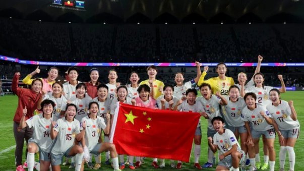 齐达内正式任职法国足协主教练