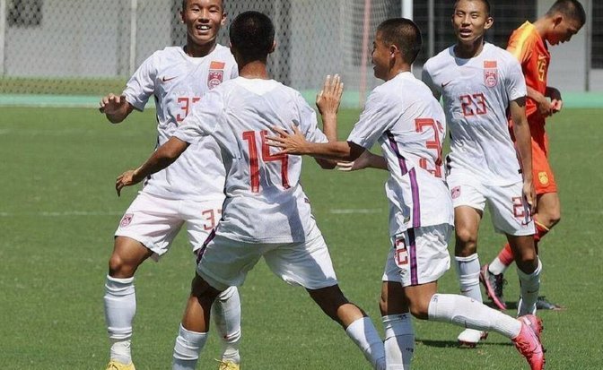 勒沃库森U17男足保持不败神话