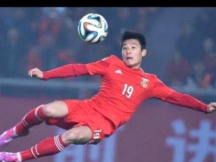 中超赛场穿中国队球衣真的可以吗？