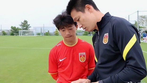 马达诺维奇回归首秀破门助格拉菲卡取胜