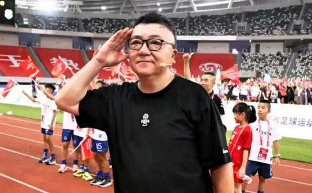 老董呼吁：足协需干预“浮岛敏”危机